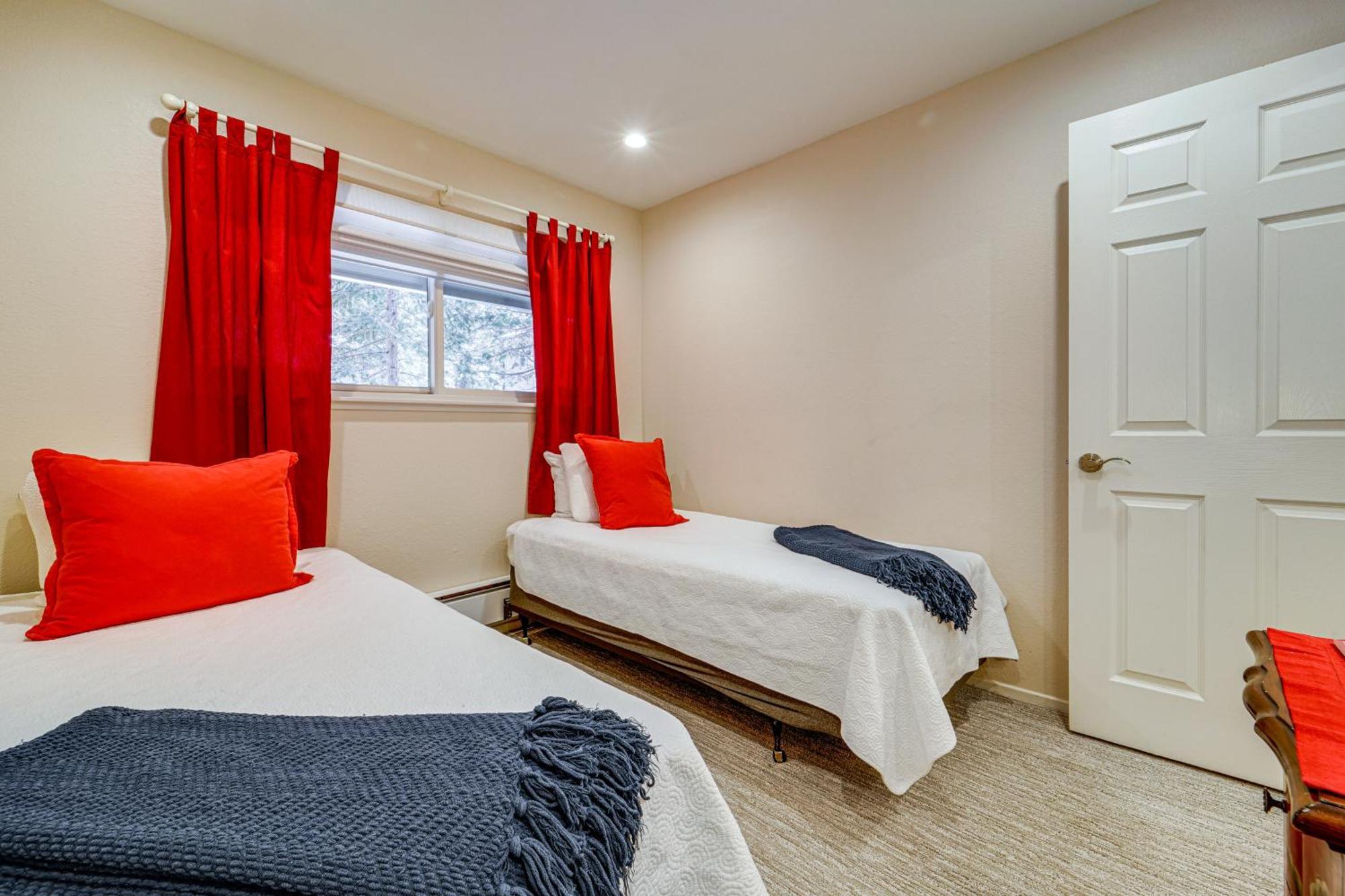 Tahoe Condo About 1 Mi To Diamond Peak Ski Resort! Incline Village Zewnętrze zdjęcie